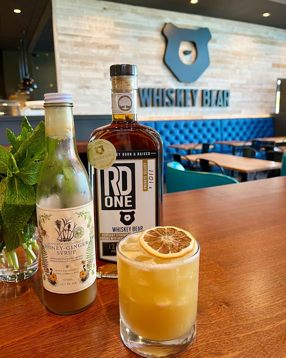Buy a bottle of our RD1 Barrel Select and have a chance to win $150 on us! 
-A perfect pairing for a classic old fashion, Manhattan or for your siping pleasure! @rd1spirits #raffle #raffletime #lexingtonky #lexingtonkentucky #cocktails #bourbon #bourbonwhiskey