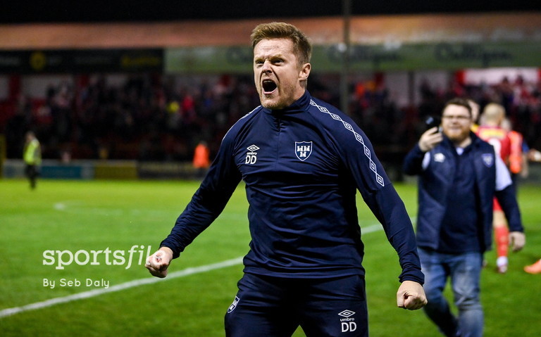 A Friday night to remember! Shelbourne manager Damien Duff celebrates after his side's victory over St Patrick's Athletic in the SSE Airtricity Men's Premier Division tonight! 📸 @SebaJFDaly sportsfile.com/more-images/77…