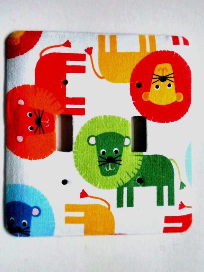 PamelaBaker67's tweet photo. https://t.co/QFsYvkikwi @Clairemdesigns2 #SDFTT #HappyLionsPrint #DoubleLightSwitchPlate https://t.co/4cZRAbTL0f