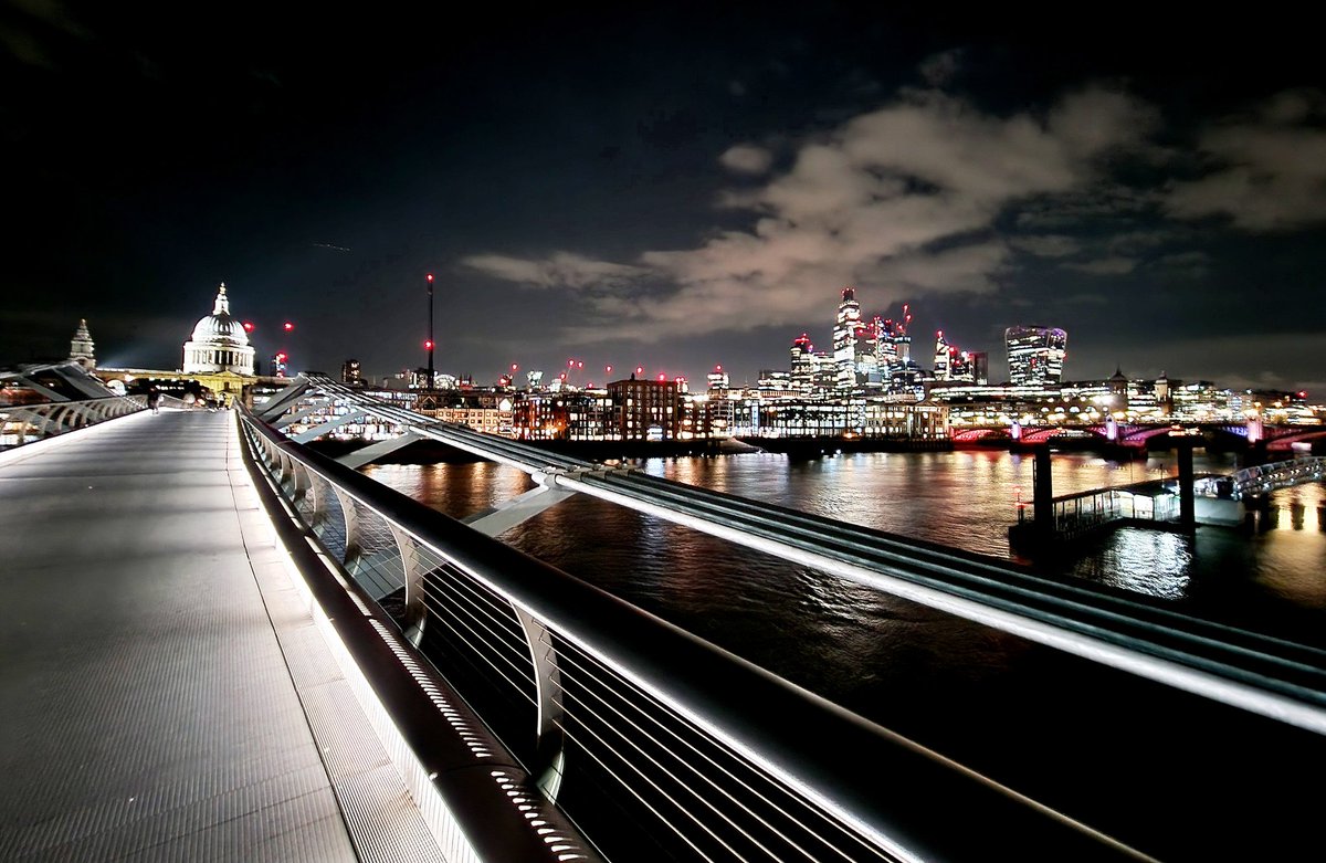 Good evening from central London. 🇬🇧