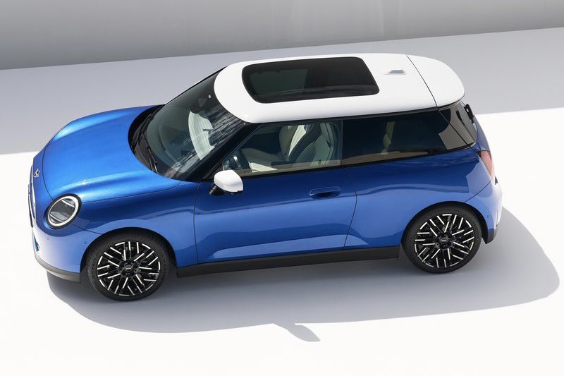 newotomobil's tweet photo. New Mini Cooper SE...
#minicooper #mini
#newminicooper
#minicountryman2024
#newminicountryman
#mini2024 #newmini
#minicooper2024
#minicooper2023
#mini2023 #cooper https://t.co/ObkrErtybV