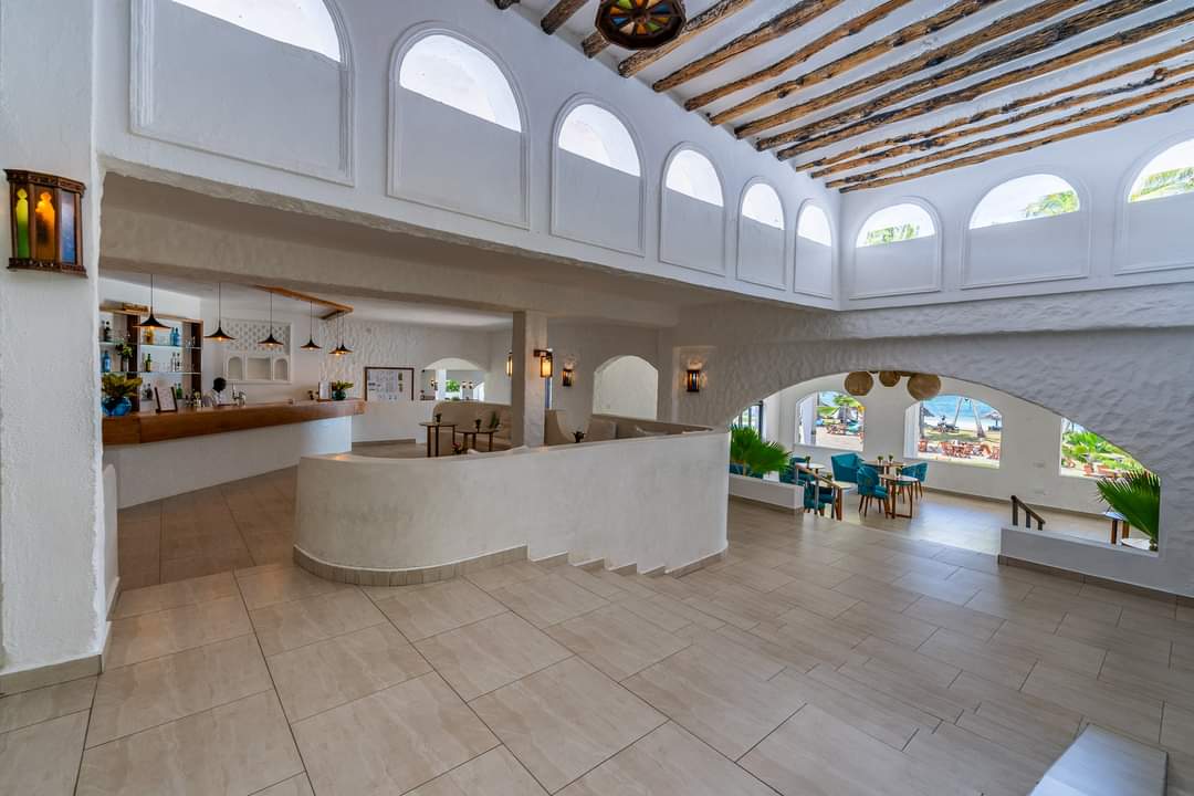 balutraveltd's tweet photo. Diani Awaits 🌴 📍 Diani Sea Lodge
#family #dianisealodge #coast #dianibeach #kidspool #pool #swimming #diani #babypool #balutraveltd #explore #discover #bucketlist #travelblogger #dianisealodge #indianocean https://t.co/C1jnWSxW3X