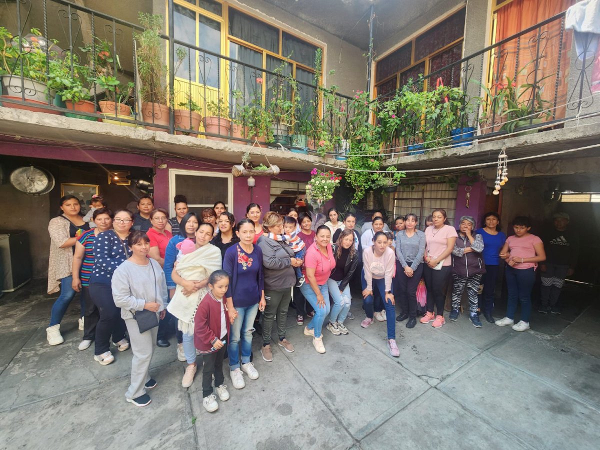 #Dtto26 reconozco a cada una de las mujeres de este gran municipio #Atizapan y sobretodo a la fortaleza de cada una <a href="/alfredodelmazo/">Alfredo Del Mazo</a> <a href="/EduardoFloMa1/">Eduardo Flores</a>