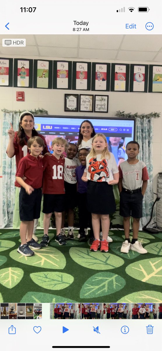 Mrs. Golden tweet media