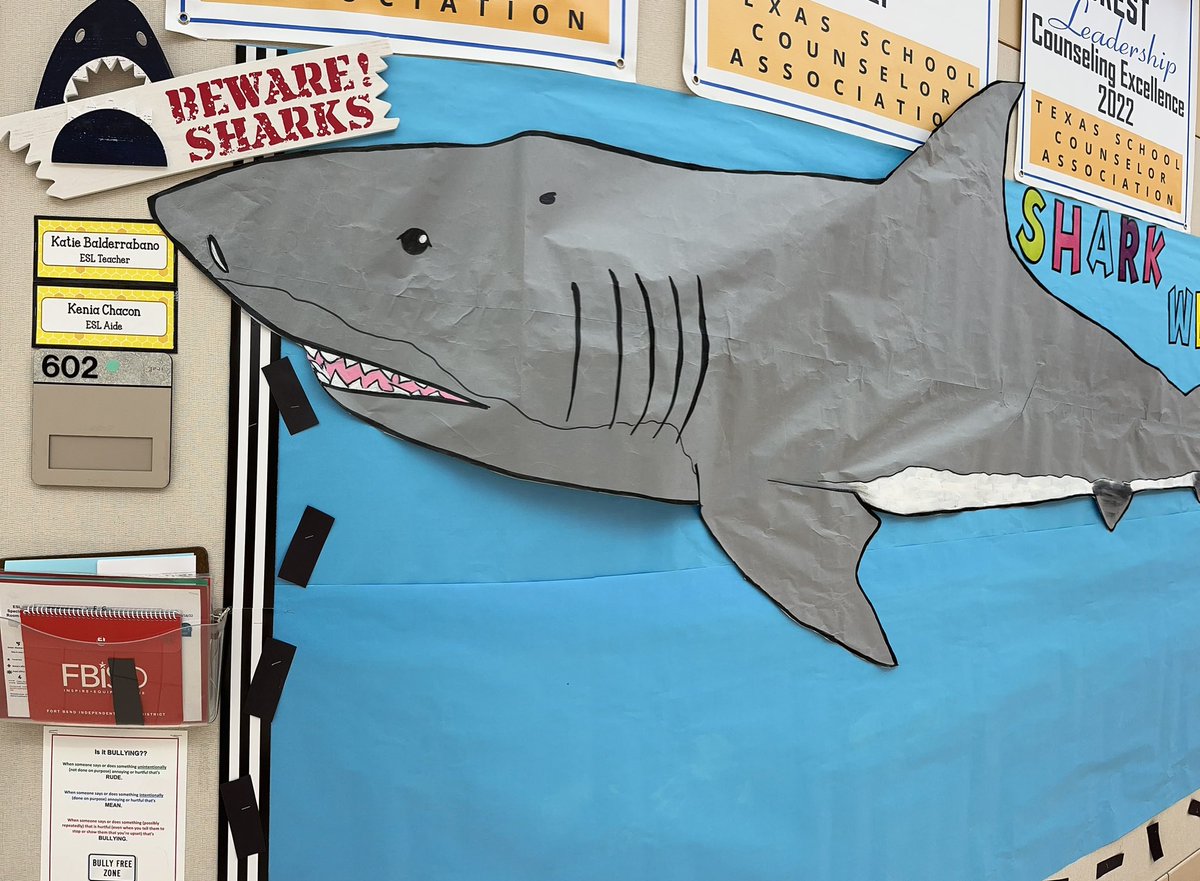 RubyBermea's tweet photo. Jaw ready for Shark Week?? #amazingthingshappenatCSE #firstgradesquad #buildingreaders #ilovesharks https://t.co/pJNg4Wd5cv