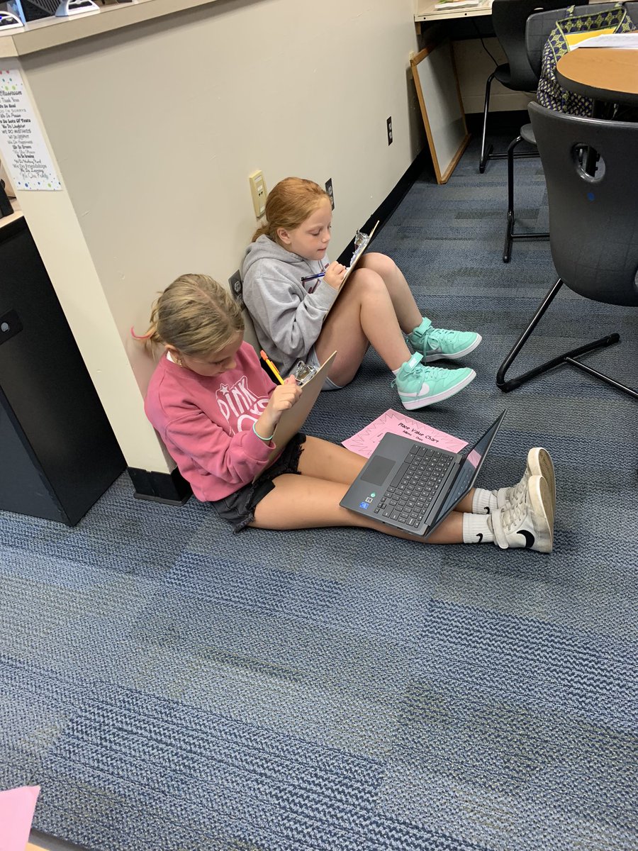 LeeBurnsworth's tweet photo. Socrative partner review for our test! @TeamNSIS @MrsAKelemen https://t.co/UCkvkV8D0J