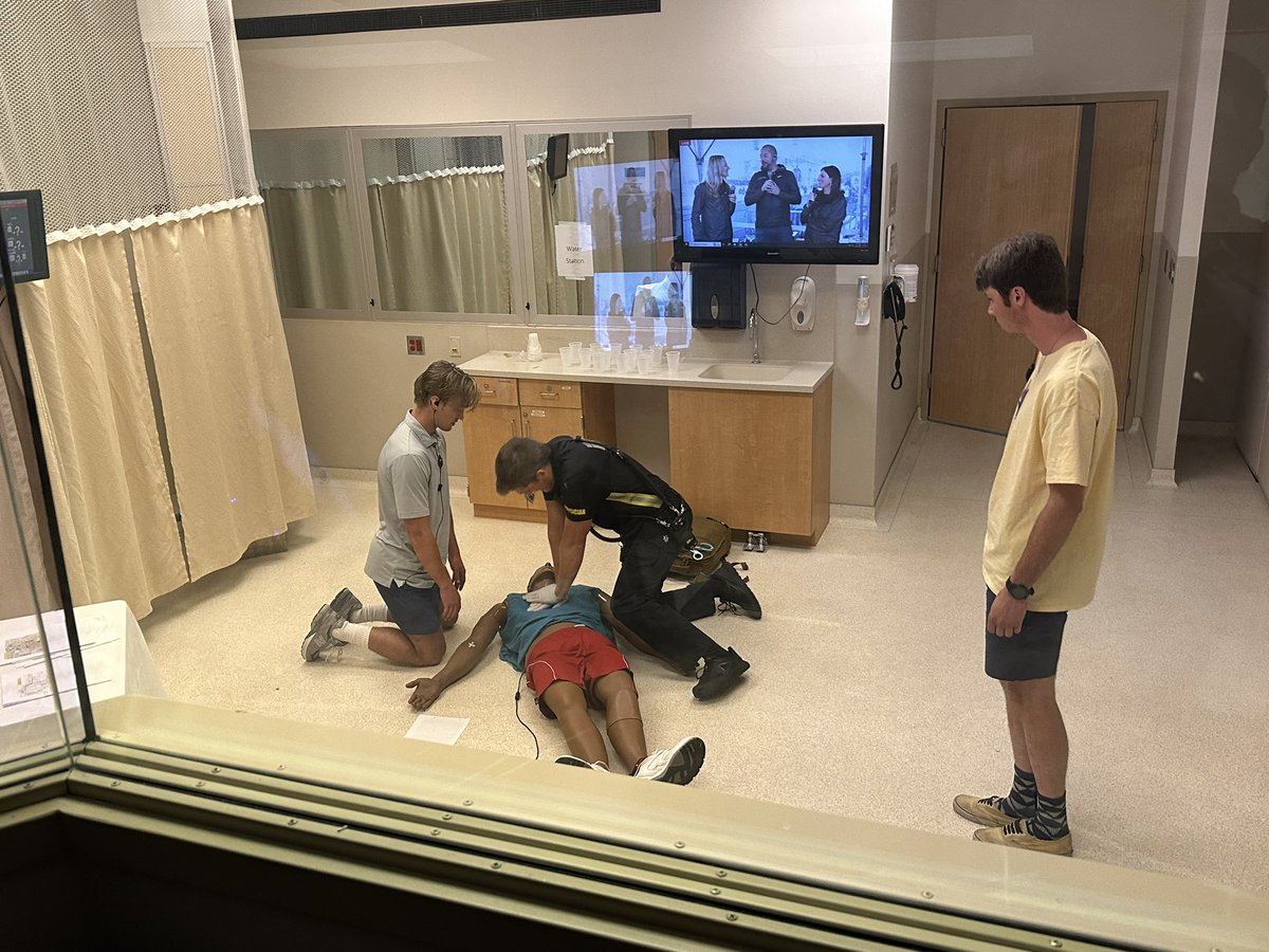 Another successful combined EMS fellowship SIM day in the books! All the EMS fellows in Minnesota training together! <a href="/HennepinHC/">Hennepin Healthcare</a> <a href="/HEMSDocs/">Hennepin EMS Medical Directors</a> <a href="/hennepinems/">Hennepin EMS</a> <a href="/hcmcEM/">Hennepin County EM</a> <a href="/MayoClinicEM/">Mayo Clinic Emergency Medicine</a> <a href="/RegionsEMS/">Regions EMS</a> <a href="/anulukemd/">Anu Luke</a>