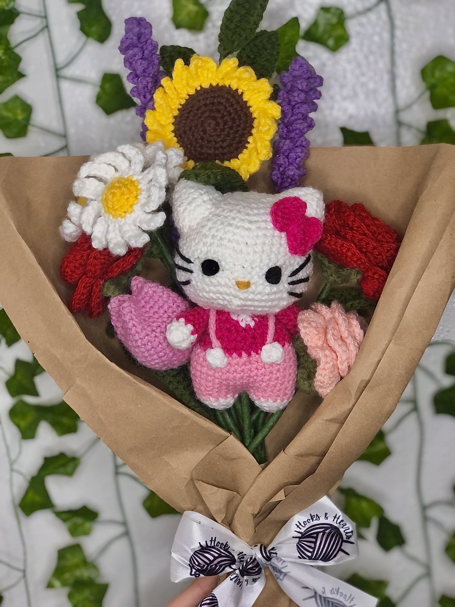 hooksnhearts's tweet photo. ‼️RAFFLE TIME‼️
 I’ll be taking a short break from the business &amp; wanted to do a raffle before I close. Enter to win a custom plush OR a bouquet OR outfit for baby. 

15 spots, $10 a spot. 

Raffle ends when spots fill or on September 15th, whichever comes first https://t.co/ORSH1bZUdm