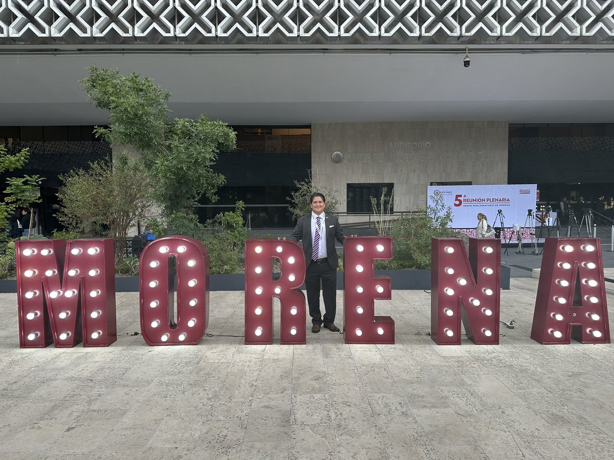 ___mariotorres's tweet photo. 5ta Reunion Plenaria de nuestro partido Morena en la Cámara de Diputados en CdMX
#AMLO4T #México4T
#FamiliasBinacionales #Mexicanos #Mexicanas #ComunidadMigrante #ComunidadBinacional
#MéxicoFuerte #MéxicoChingón
#MéxicoLindoYQuerido
#Morena4T
#RevoluciónDeConciencias
@PartidoMorenaMx
@DiputadosMorena
@CanalCongreso
@Mx_Diputados
@DipMorenaLXV
@PrensaDipMorena