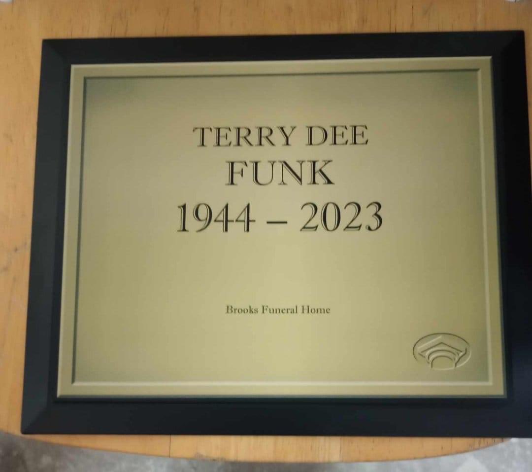 rock_wrestle's tweet photo. Here are a few photos from the beginning of Terry Funk's funeral!

#ripterryfunk #thankyoufunk
#thankyouterry #ecwlegends #hardcorelegends https://t.co/VOzUz81eUA