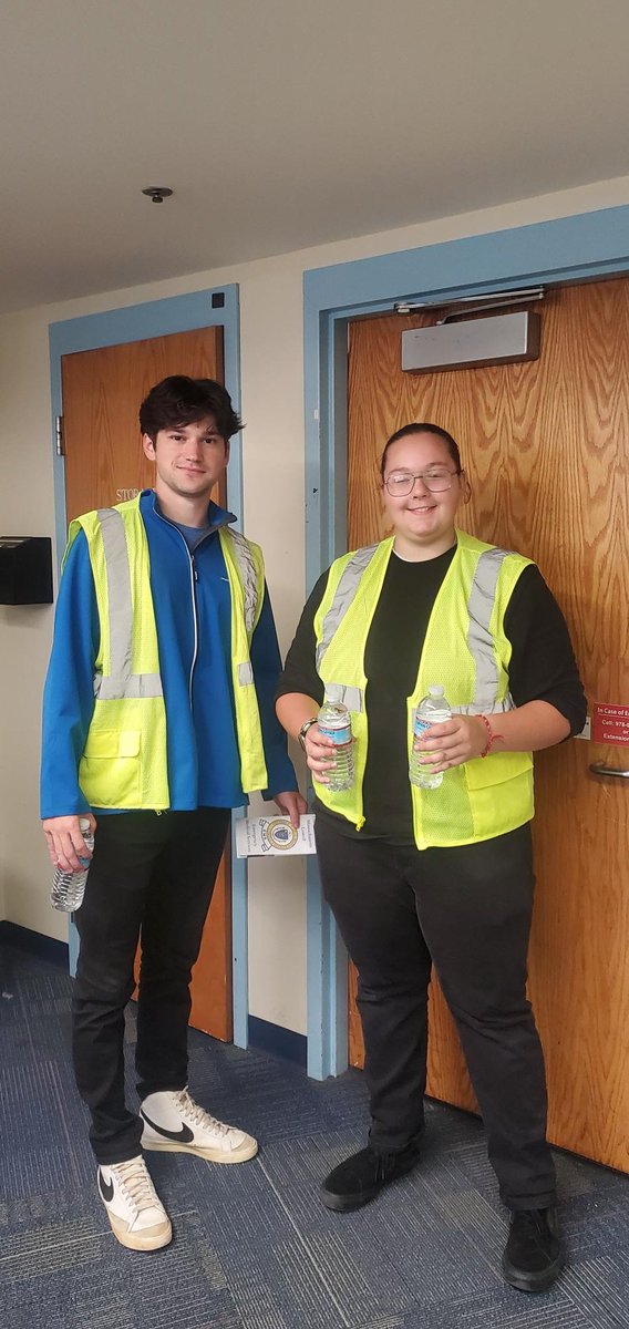 Welcome Back Riverhawks!

Today we had crews posted on each campus providing water and assistance to those moving in!

We will also have crews out tomorrow ready to provide water and help out!

We also will be having increased staffing levels to ensure everyone has a safe move in