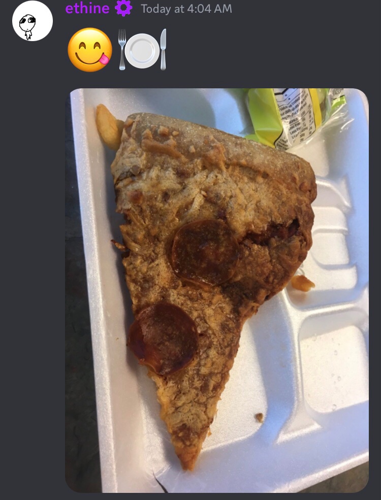 QEexpose's tweet photo. The Quaternion Entertainment discord servers creations channel is currently filled with some inedible vomit inducing “meals” https://t.co/QQN6IExoJf