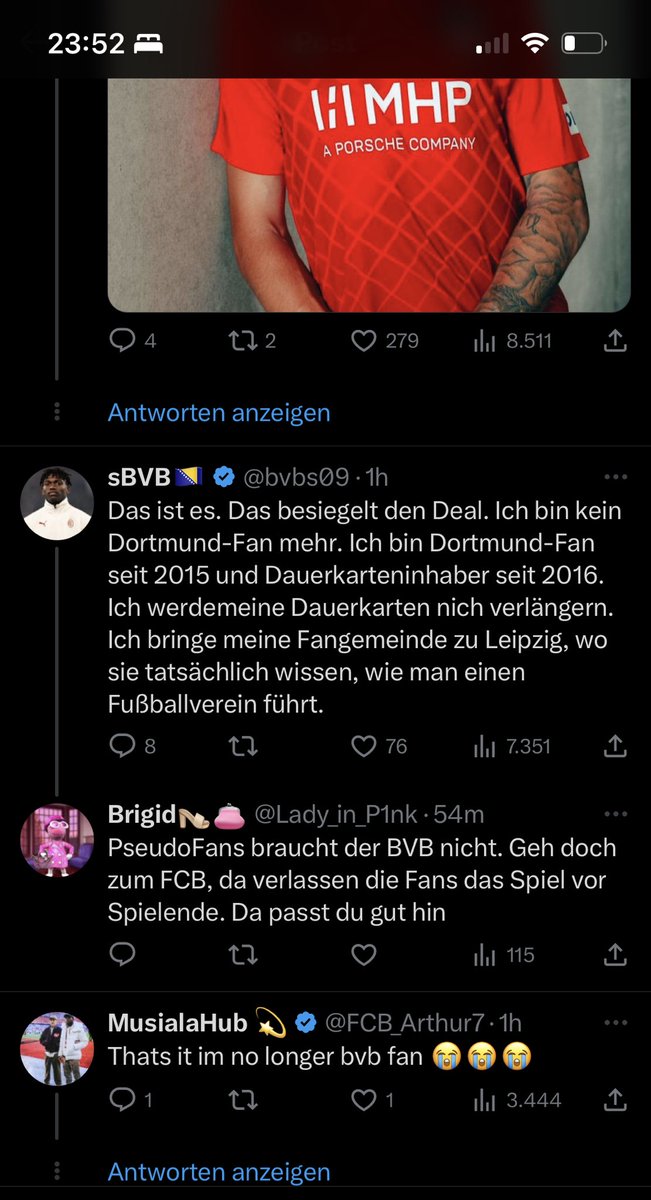 Pures Twitter-Gold unter dem Endstandpost BörsenVB vs. FCH🤣

⁦<a href="/justgroovy20th/">Justgroovy</a>⁩ ⁦⁦<a href="/gNiklas43/">Niklas</a>⁩ ⁦<a href="/Lawnball_VAR/">LawnballVAR</a>⁩ ⁦⁦<a href="/rb_fans/">RB-Fans.de</a>⁩ ⁦@BoligeiR⁩ ⁦<a href="/DK24RBL/">DK24RBL❤️🤍🇪🇸</a>⁩ ⁦<a href="/rolei1979/">rolei1979</a>⁩ ⁦<a href="/Leipziger67/">Eventi RBL</a>⁩