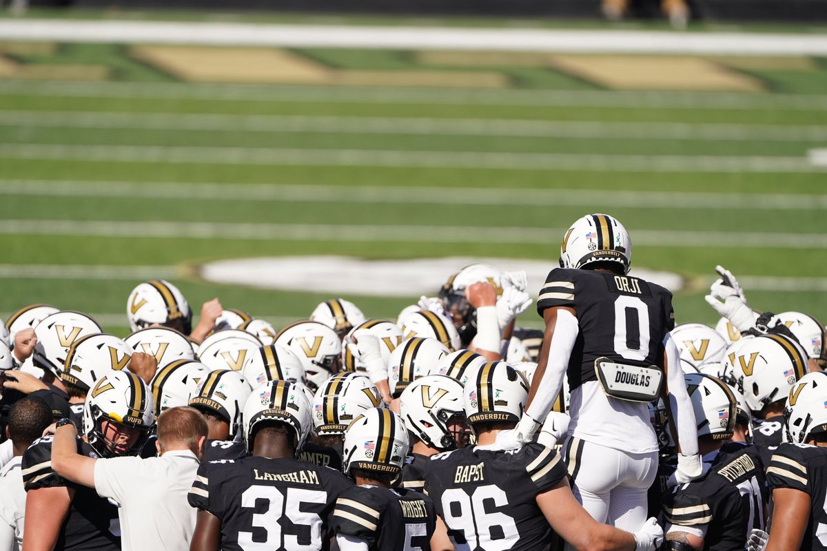 Blessed to receive an offer from Vanderbilt! <a href="/Coach_LBJ_/">Larry Black Jr.</a> <a href="/Coach_B_Jones_/">Brandon Jones</a> <a href="/VandyFootball/">#14 Vanderbilt Football</a> <a href="/FBCoachThompson/">Brent Thompson</a> <a href="/CoachBakerNH/">Coach Baker</a> <a href="/CoachBoykins/">Shaun Boykins Sr</a> #Blessedfr
