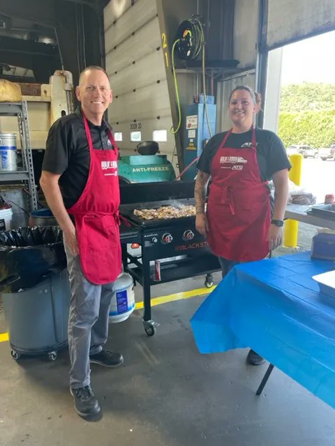 WeKnowTrucks's tweet image. Perfect Day for some Labor Day Cookouts across the ATG Network! #Grilling #Cookouts #HappyLDW