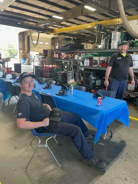 WeKnowTrucks's tweet image. Perfect Day for some Labor Day Cookouts across the ATG Network! #Grilling #Cookouts #HappyLDW