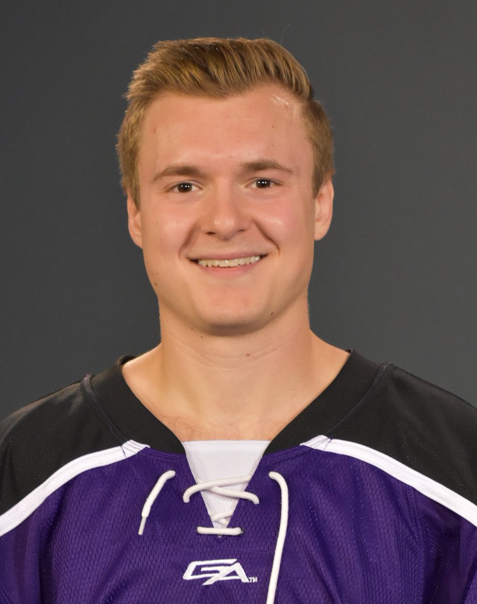 usthockey's tweet photo. 🚨Coach Versich🚨
Former Tommie Christiano Versich will join SUNY-Canton (Canton, NY) college as an assistant coach this season. Versich had 16 points in 31 games for UST in 21-22 and then played pro hockey last year. https://t.co/aVDjWWOgZr