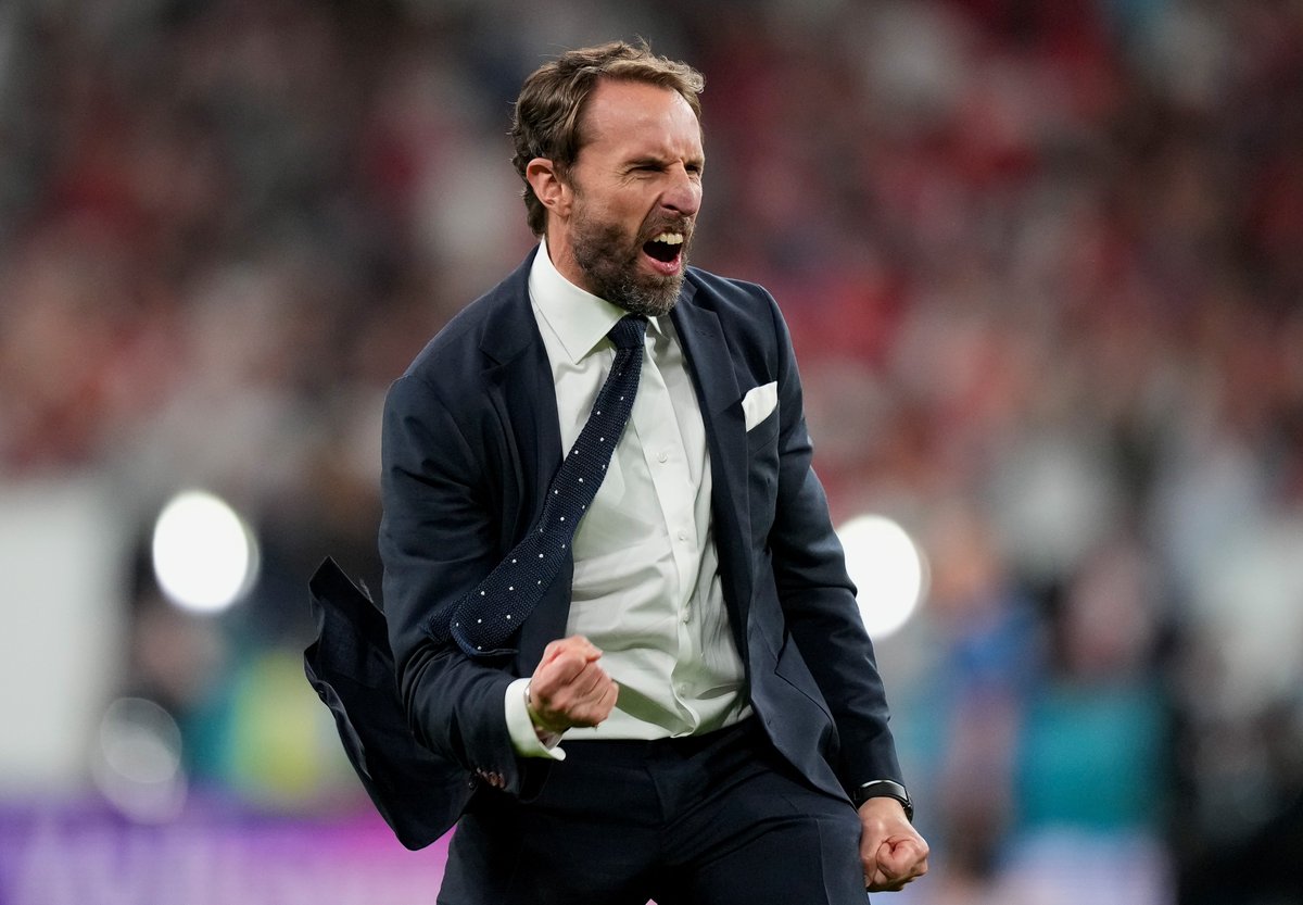 England tweet media