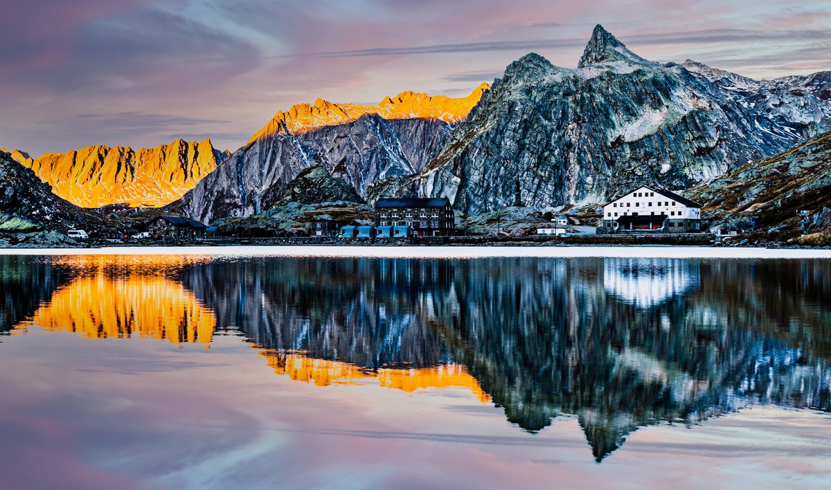 AAAClubAlliance's tweet photo. Breathing in the crisp, pure air of the Swiss Alps - where mountains touch the sky.🏔️

📍: Swiss Alps, Great St Bernard Pass
📸: AAA Member Rodney Hendrickson, 2022 World Photo Contest submission

Visit us at https://t.co/o9wP04lXKB to enter the 2023 World Photo Contest! https://t.co/HaLqjx2aNq