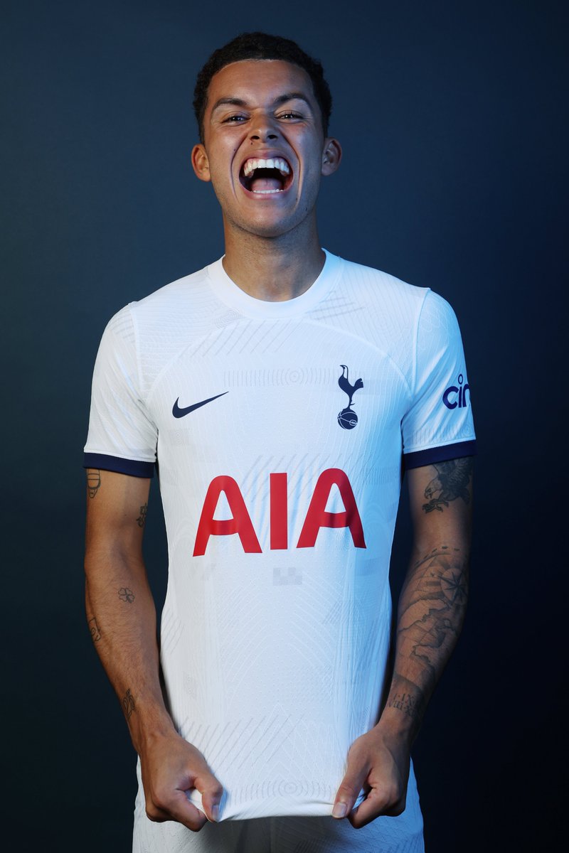 SpursOfficial's tweet photo. Fully COYS. https://t.co/Xd2ok8NjXi