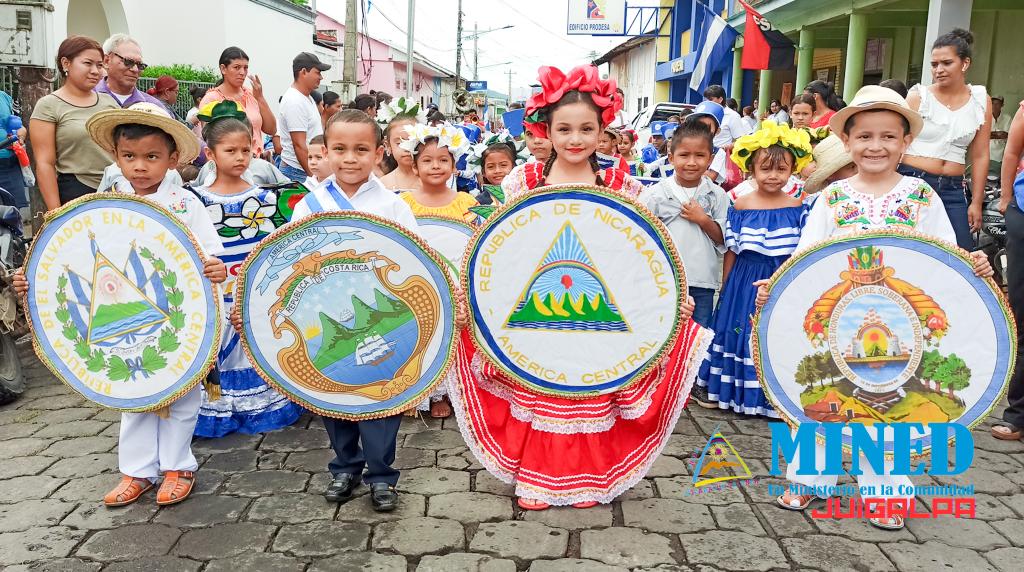 🔰#MINEDJuigalpa | 🇳🇮🥳 Alegre, Colorido y Patriótico Desfile Escolar 2023 de Educación Inicial.🙋🎉
🇳🇮🇳🇮🇳🇮¡Am❤️r a Nicaragua! 🇳🇮🇳🇮🇳🇮
#AmorANicaragua
#PatriaBenditaYLibre 
#SoberaniaEnMiTierra
#EnVictoriasEducativas
<a href="/minednicaragua/">Ministerio de Educación Nicaragua</a> @LilliamHerreraM
<a href="/salvadorVang/">Salvador Vanegas G</a>