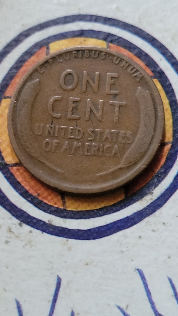 This poor cent has needle-pokes and is nearly worn flat. However, it appears to be a 1911 D. Given its poor condition, I know it can't be worth much. Just wondering if I should put in a placard or just throw it in my jar of wheats?
#Saturdaynightcoinshow