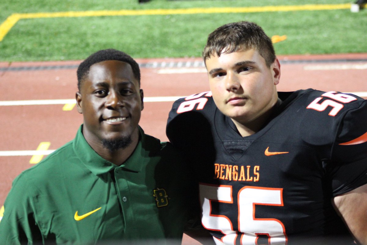 Traditional photo 
2 New Dorp Football Alumni Players
2023 Season 
<a href="/Coach_Yaya1/">Hakeem Yaya Jr</a> <a href="/JohnRomeo51/">John Romeo</a> 
<a href="/NewDorpFB/">New Dorp Football</a> <a href="/NdhsClub/">Football Alumni Club</a>