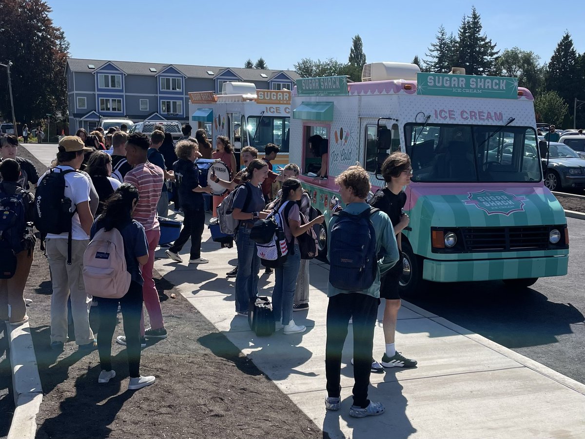 Ended the first week of school with a pep rally celebrating our band, cheer, and football team as they take on Lynden for the first #FridayNightLights of the season. Go Eagles! Can’t say I’ve ever seen a pep rally end with popsicles, but it was awesome! Thanks Sugar Shack!