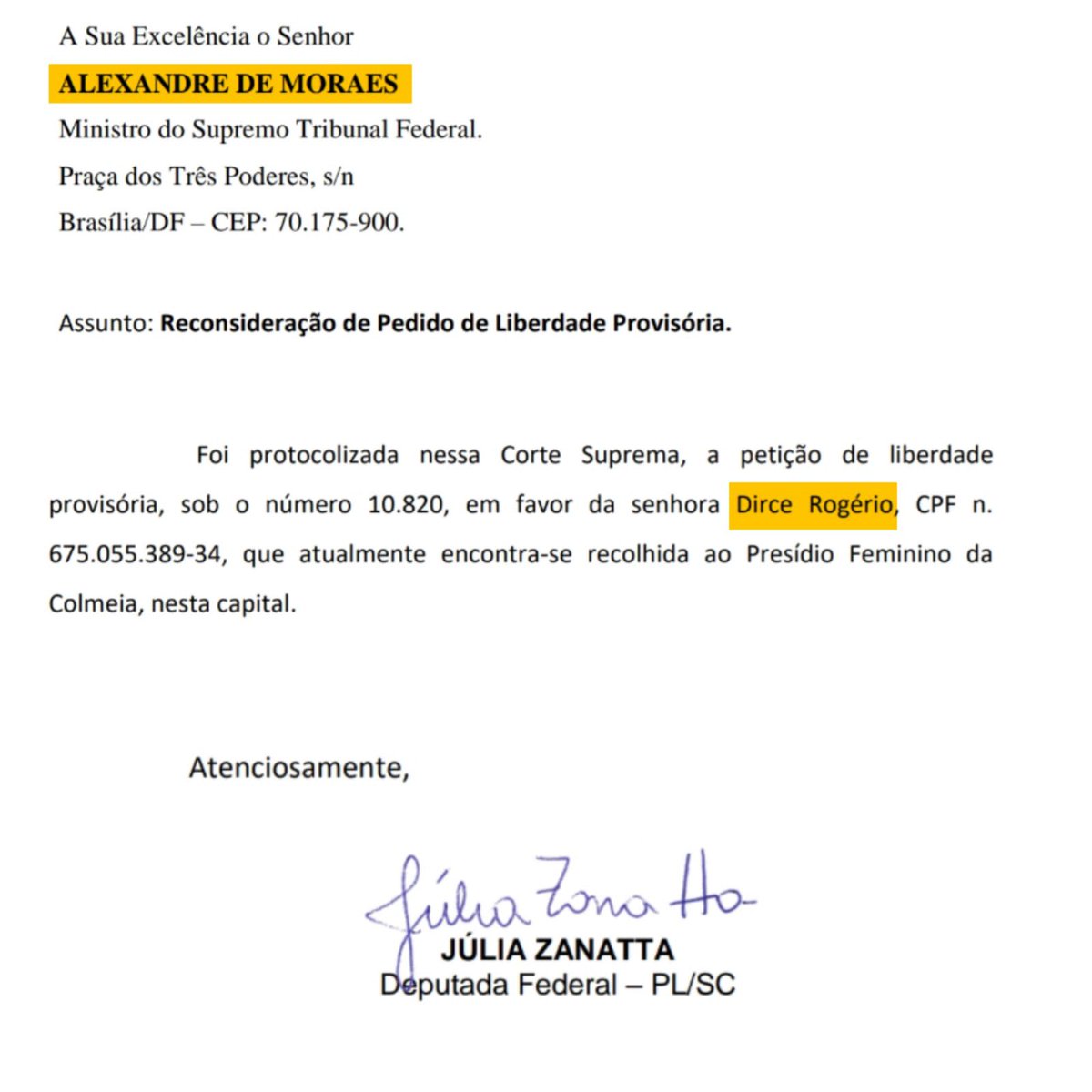 apropriajulia's tweet photo. Com muita alegria acabo de ser informada que Dona Dirce, a última pessoa que estava presa por conta do 08/01, FINALMENTE FOI LIBERTADA!

Uma mulher catarinense, avó de duas crianças, com problemas de saúde, ré primária e com bons antecedentes, 8 MESES NA CADEIA. Um completo ABSURDO, quase impossível de ser reparado.

Durante todo esse tempo estive em contato com a família da sra. Dirce Rogério, e no último dia 28, apresentei ofício pedindo a sua devida liberdade.

Ainda existe quem ache que tudo está normal no Brasil, país onde uma senhora que não oferece riscos a ninguém fica quase 1 ano presa, enquanto a polícia é obrigada a devolver helicóptero para traficante.