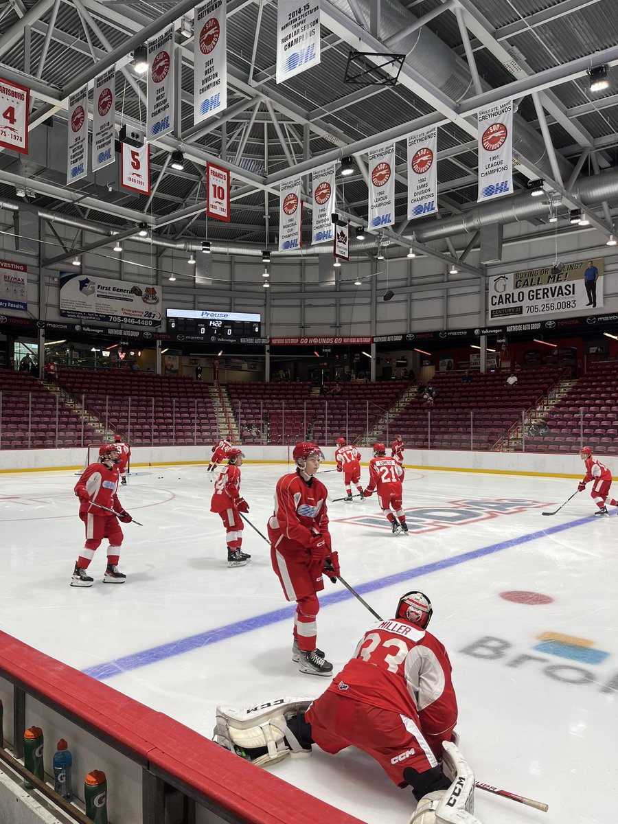 Live from the bench for the Luke Williams Red White game. #teamRed