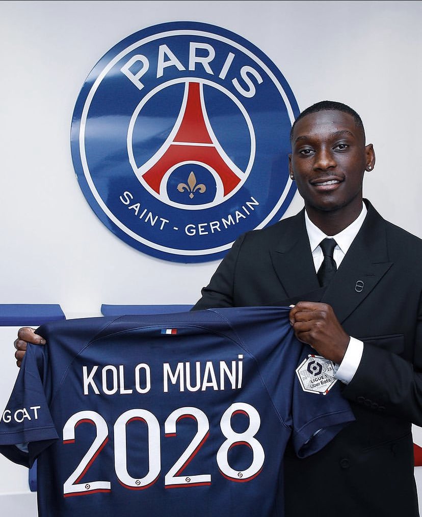OFFICIEL 🚨
RKM au PSG 🔴🔵