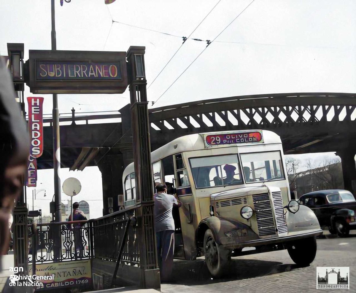 MendozAntigua's tweet photo. 🚌 29, a Parque Colón. Buenos Aires, 1951.
#EL29 #parquecolon #parques #colón #mendozantigua
https://t.co/pXu25otK45 https://t.co/NeQJKKXvRL