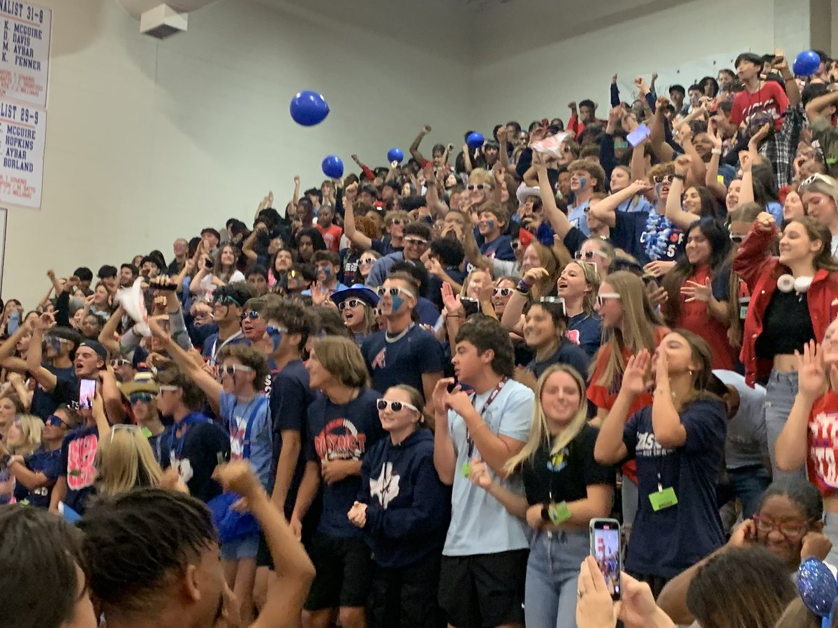 HumbleISD_AHS's tweet photo. No school has a pep rally like the 🅰️! Keep that same energy tonight in the student section! Shout out to @AHS_EagleBand @AtascocitaCheer @atascocitastuco @Ahspatriettes @AHS_MC_JROTC @AHSEagleFB #The🅰️Way https://t.co/zP9k6P5Uwi