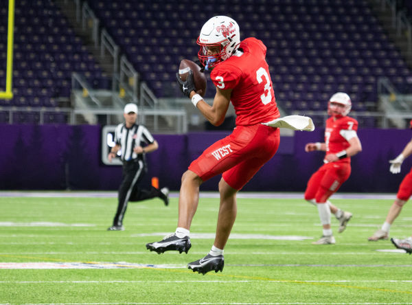 Minnesota High School On SI (@sblivemn) on Twitter photo SBLive's Minnesota high school football 2023 preseason All-State teams
<a href="/TannerZolnosky/">Tanner Zolnosky</a> <a href="/maxwellwoods0/">Maxwell Woods</a> <a href="/SavionLo/">Savion Hart</a> <a href="/jalen3smith/">Jalen Smith</a> <a href="/11Holcomb/">Carter Holcomb</a> <a href="/molitor_adam/">Adam Molitor</a> <a href="/_mandell/">Emerson Mandell 4⭐️</a> <a href="/AneneKene/">Kene Anene</a> <a href="/LotzBrycen/">Brycen Lotz</a> <a href="/HaydenVenenga/">Hayden Venenga</a> <a href="/TaitAnderberg/">Tait Anderberg</a> <a href="/wyattgilmore9/">Wyatt Gilmore</a> <a href="/jide_abasiri/">Jide Abasiri🇳🇬</a>
highschool.si.com/minnesota/2023… SBLive's Minnesota high school football 2023 preseason All-State teams
<a href="/TannerZolnosky/">Tanner Zolnosky</a> <a href="/maxwellwoods0/">Maxwell Woods</a> <a href="/SavionLo/">Savion Hart</a> <a href="/jalen3smith/">Jalen Smith</a> <a href="/11Holcomb/">Carter Holcomb</a> <a href="/molitor_adam/">Adam Molitor</a> <a href="/_mandell/">Emerson Mandell 4⭐️</a> <a href="/AneneKene/">Kene Anene</a> <a href="/LotzBrycen/">Brycen Lotz</a> <a href="/HaydenVenenga/">Hayden Venenga</a> <a href="/TaitAnderberg/">Tait Anderberg</a> <a href="/wyattgilmore9/">Wyatt Gilmore</a> <a href="/jide_abasiri/">Jide Abasiri🇳🇬</a>
highschool.si.com/minnesota/2023…