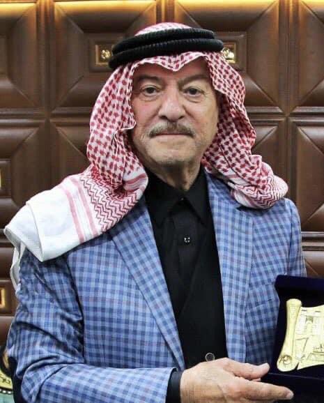 Is1982's tweet image. #ياس_خضر 

ها عمري نويت تصفّي الحساب
لو تصبر لي بس هالعيد اعايد

اشوفك تسحل بروحك يمتعوب
اظن آخـر محطـة ويـاي رايـد

وداعاً صوت الأرض