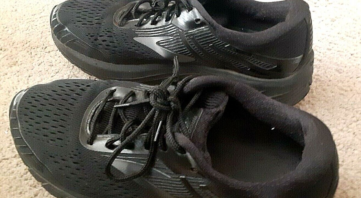 DiscountsWear's tweet image. FOR SALE
Women's Black BROOKS GTS Shoes
Size 8.5  Fantastic prices!
Like and Share!
#brooksshoes #womensshoes #running #workout #fitness #hiking #biking #health #forsale #travel #adventure #sports #walking #deals #fashion 

ebay.com/str/wearitagai…