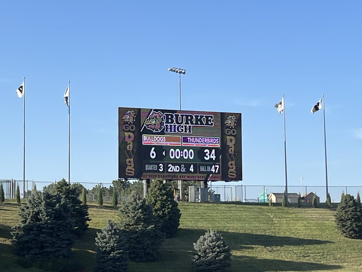 At the end of 3. Bulldogs 6, Thunderbirds 34