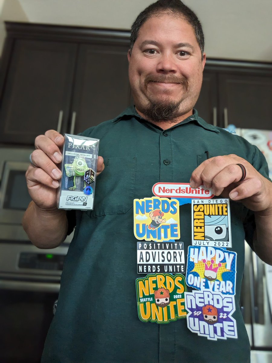 MZiig's tweet image. Thank you for hosting The Box Game every Friday @CSSully #friday #boxgame #winner