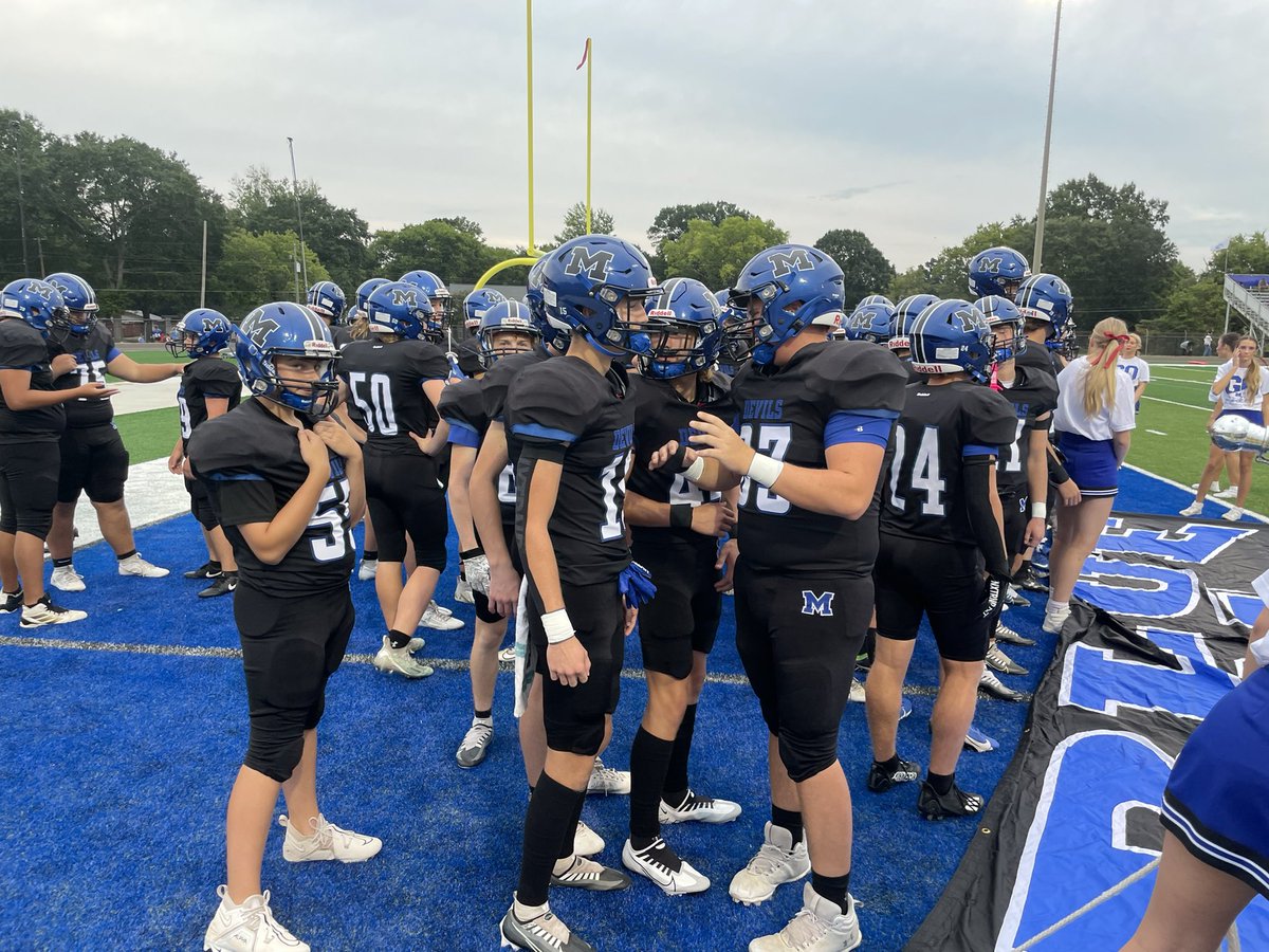 ELenzPhotog's tweet image. This is the first time I have been to @Modelfball at Woodard Tuggle Stadium in Rome, Georgia! @High5Sports