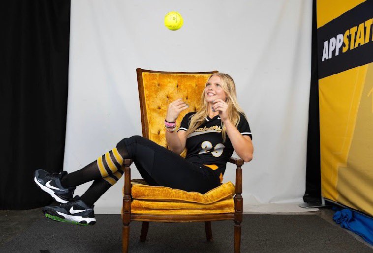Grace_taylor44's tweet photo. Go mountaineers!! @AppStateSB @slis23 @Nicole_Bowmann @Cheetahs18uBB https://t.co/Ew9Hkj6dGJ