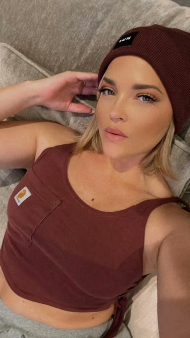 OnlyFans https://t.co/u3IOstn0SM https://t.co/H0eRdXEgZM