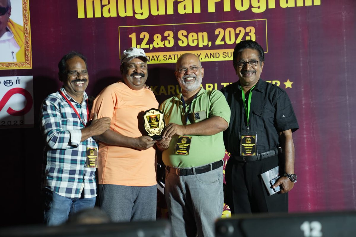 MovieClickz tweet media