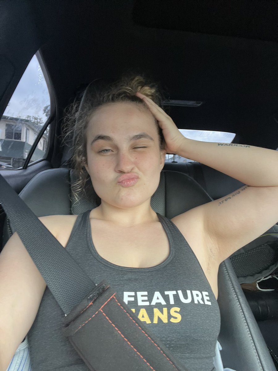 brooklynbarwick's tweet photo. I washed this sports bra specifically because it’s currently the only one that supports the puppies currently 😂 @FeatureFans send me more merch pls I need options !! https://t.co/ziDcjeawWN