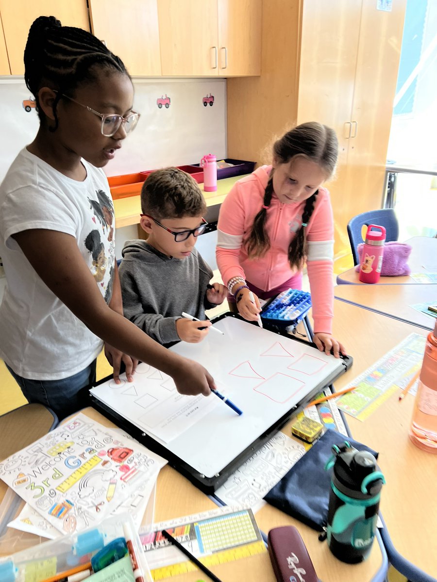 LeahBaron03's tweet image. Starting to build our math community. I am so proud of these incredible mathematicians who shared their thinking and worked together building on ideas to solve a problem as a team!