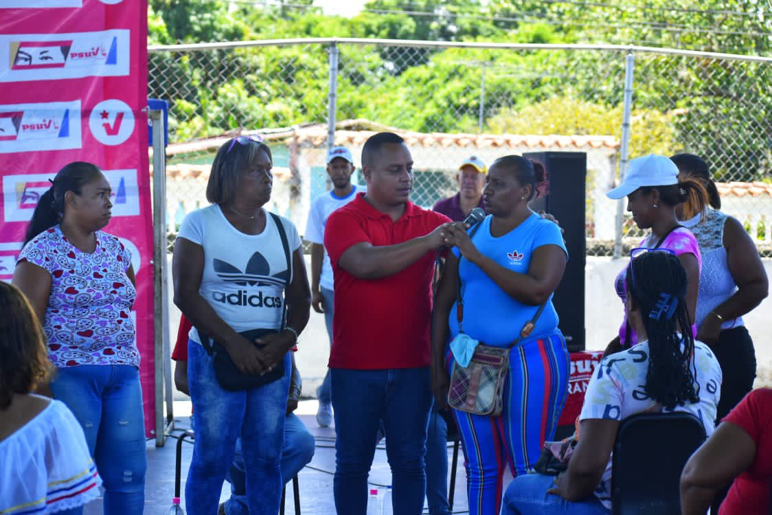 genkerve_psuv's tweet photo. Así estuvo nuestro encuentro organizativo del @PartidoPSUV en Mamporal, Municipio Buroz. @NicolasMaduro 

Pueblo organizado, Pueblo consciente. 

#EncuentroOrganizativo
#VenezuelaPotenciaAgraria https://t.co/Ha16OoLGKR