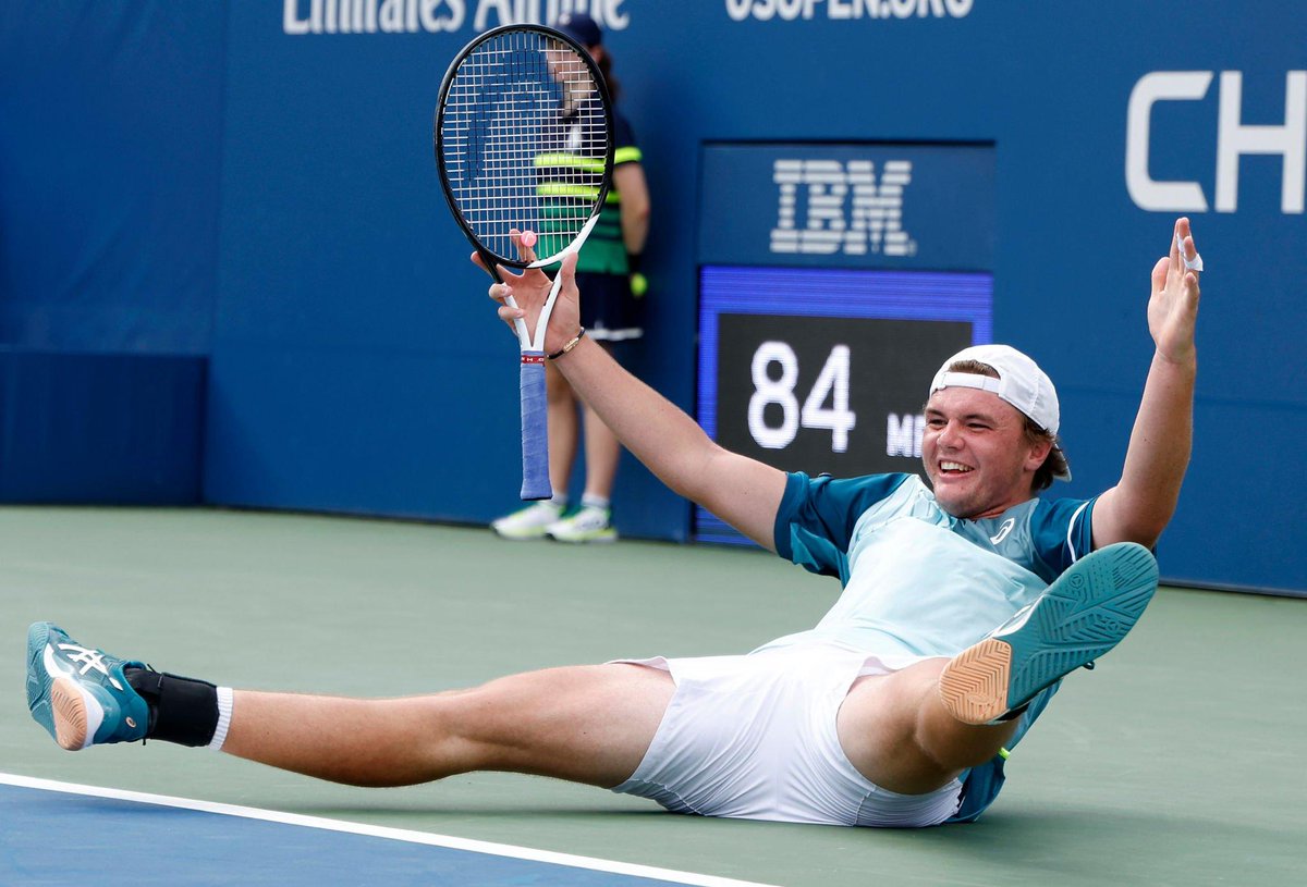 4TH ROUND AT GRANDSLAM!
WELL DONE DOMI.❤👏