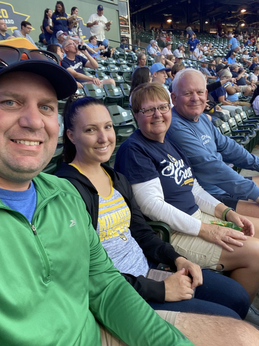 WMUCraig's tweet photo. #ThisIsMyCrew https://t.co/fT6unJ63Yh