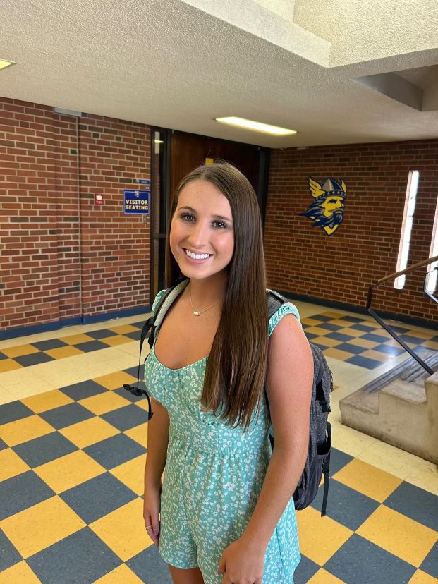 Big Happy Birthday to sophomore <a href="/Khamel22/">Kalysa Hamel</a> !! Hope you’ve had the best day!! 🥳🥳