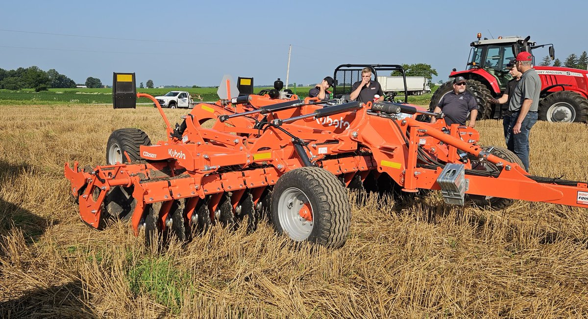 👀Attention👀 Lambton, West Middlesex producers. Join us for our tillage demo day! Sept 6th, 10am, just east of Forest on Townsend Line. The full line of Great Plains and Kubota (Kverneland) tillage products will be in action. Lunch to follow. PLEASE RETWEET TO SPREAD THE NEWS !
