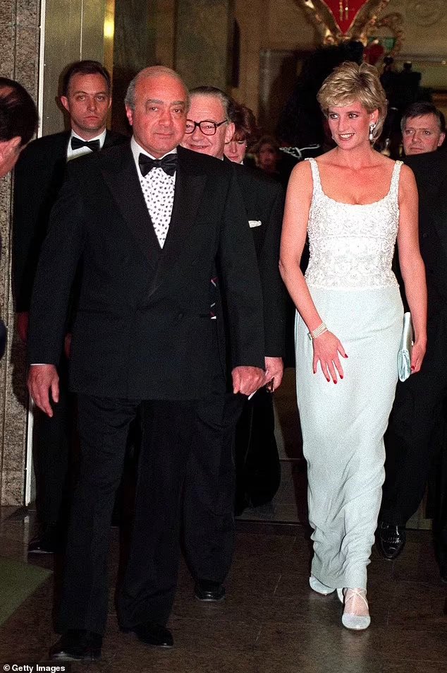 Lee Radziwill tweet media